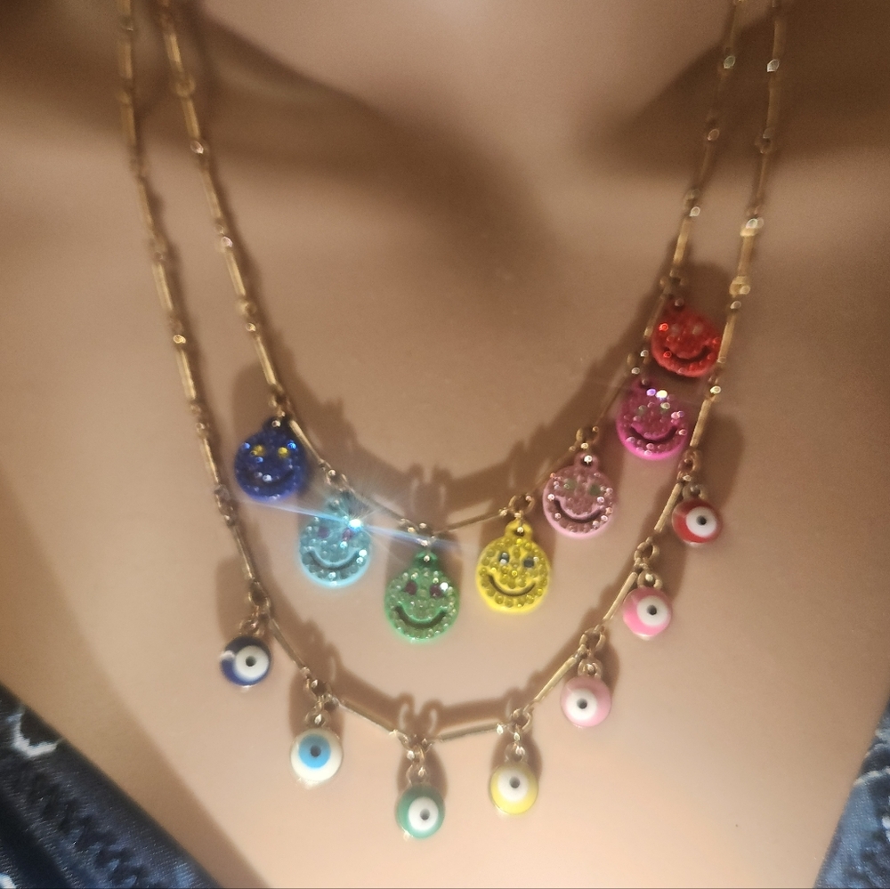 ✨ Title: NWT RARE Betsey Johnson "The Eyes Have It" Rainbow Layered Necklace ✨ - Picture 8 of 16